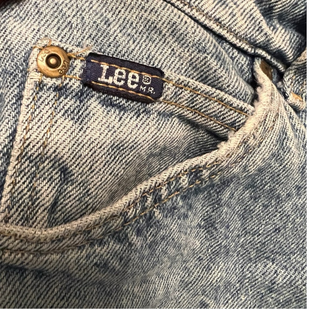 Vintage Lee High Waist Cut Off Jean Denim Shorts - Picture 4 of 6